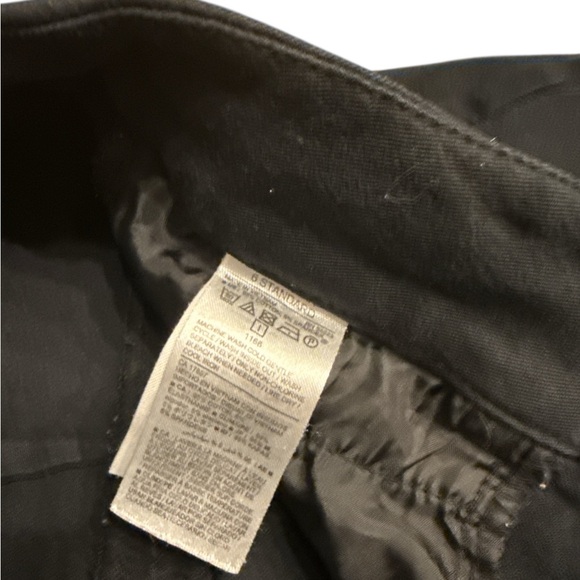 Old Navy Black Pinxie Mid-Rise Pants - Picture 5 of 6